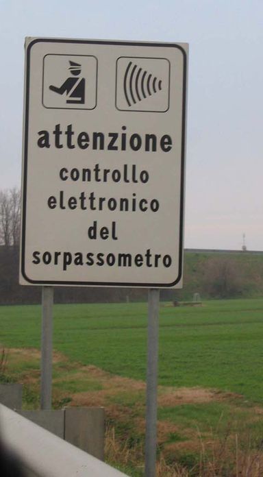 cartello sorpassometro